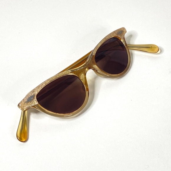 VTG Cateye Sunglasses Gold S/C-USA 40-20 Child 50s Atomic Retro MCM Mid Century - Picture 5 of 12